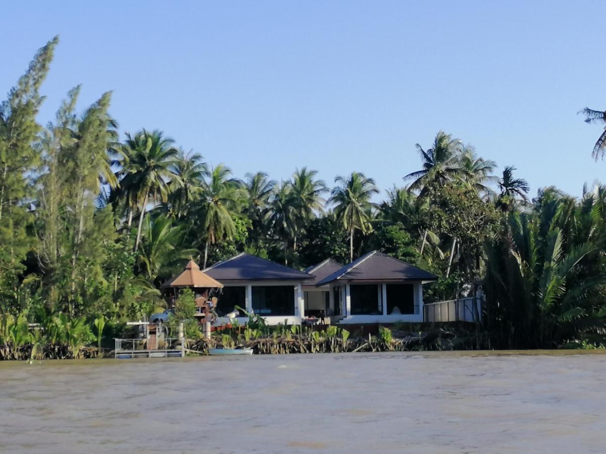 Suan Son Villa Koh Sa Nher สวนสนธิ์วิลล่า เกาะเสนอ Sha Szuratthani Kültér fotó