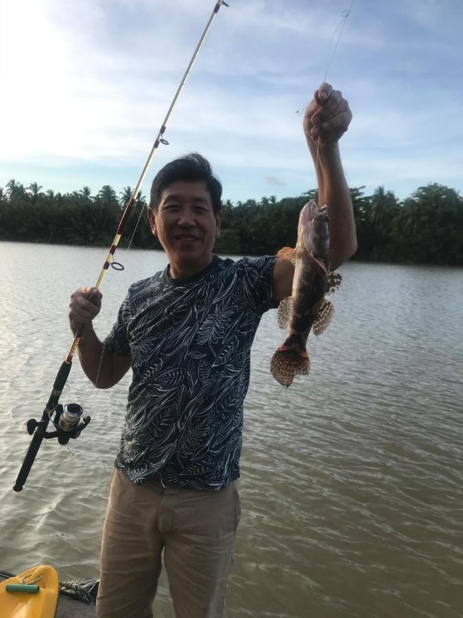 Suan Son Villa Koh Sa Nher สวนสนธิ์วิลล่า เกาะเสนอ Sha Szuratthani Kültér fotó
