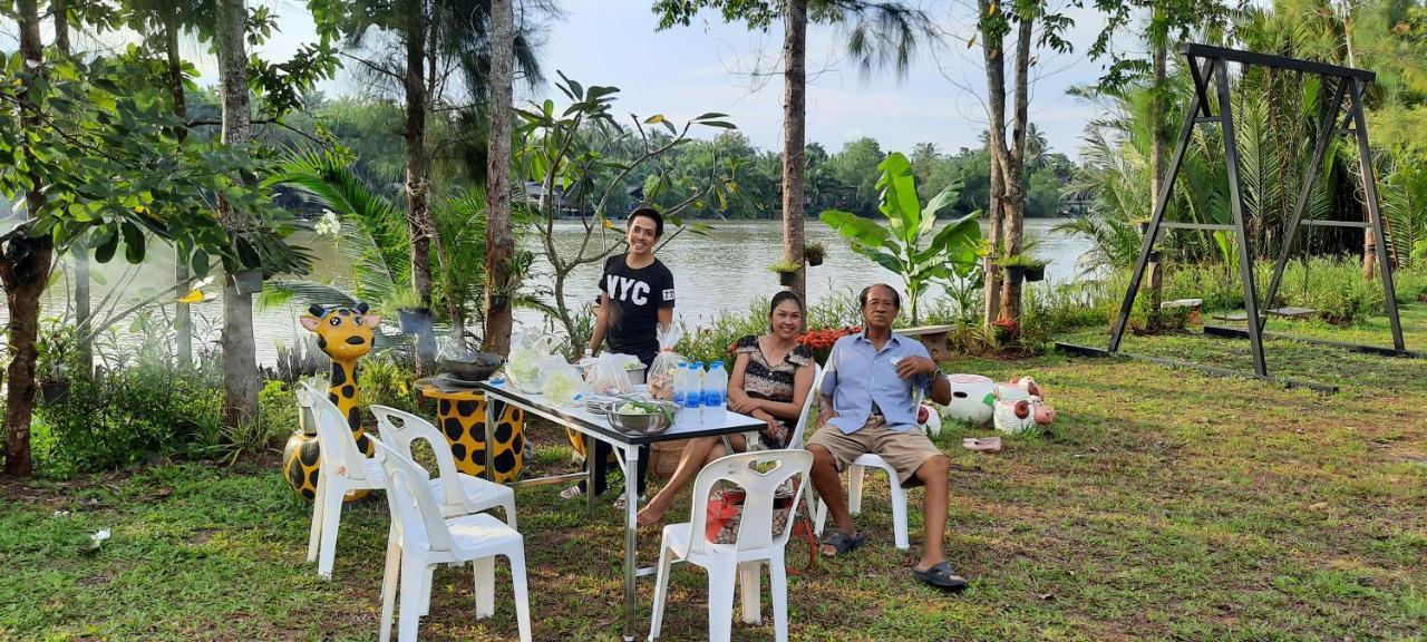 Suan Son Villa Koh Sa Nher สวนสนธิ์วิลล่า เกาะเสนอ Sha Szuratthani Kültér fotó