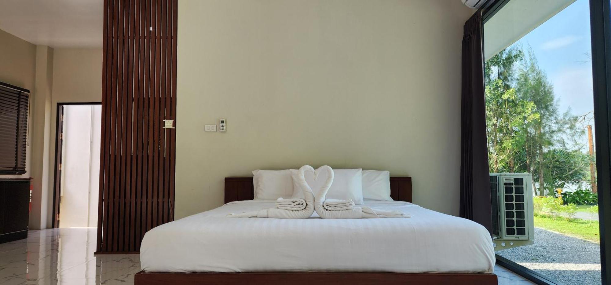 Suan Son Villa Koh Sa Nher สวนสนธิ์วิลล่า เกาะเสนอ Sha Szuratthani Kültér fotó